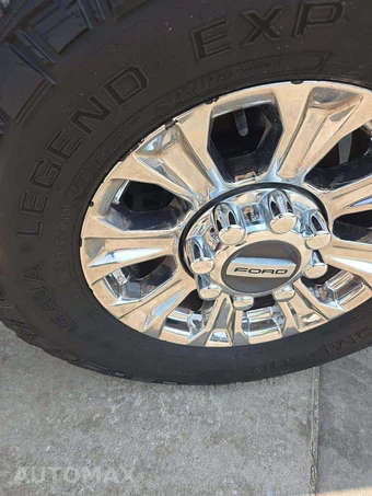 2019 Ford Super Duty F-250 XL Crew Cab Medium Bed - miniatura 24