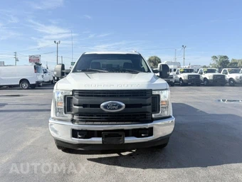 2019 Ford Super Duty F-250 XL Extended Cab Long Bed w/Rear Doors - miniatura 2