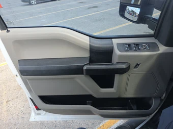 2019 Ford Super Duty F-250 XL Extended Cab Medium Bed w/Rear Doors - miniatura 15
