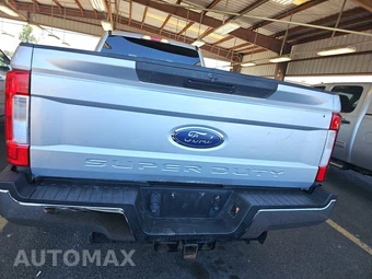 2019 Ford Super Duty F-250 XLT Crew Cab Long Bed - miniatura 5