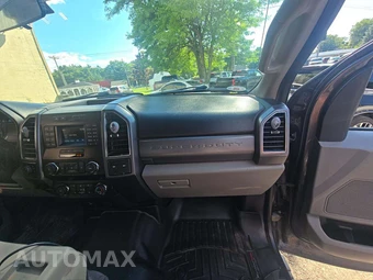2019 Ford Super Duty F-250 XLT Crew Cab Long Bed - miniatura 19