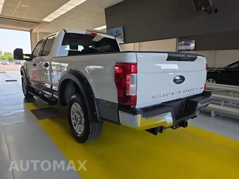 2019 Ford Super Duty F-250 XLT Crew Cab Medium Bed - miniatura 6