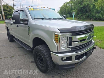 2019 Ford Super Duty F-250 XLT Crew Cab Medium Bed - miniatura 4