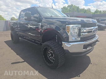 2019 Ford Super Duty F-250 XLT Crew Cab Medium Bed - miniatura 4