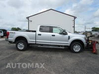 2019 Ford Super Duty F-250 XLT Crew Cab Medium Bed - miniatura 2