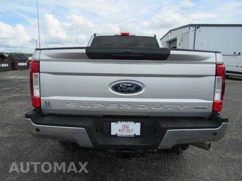 2019 Ford Super Duty F-250 XLT Crew Cab Medium Bed - miniatura 4