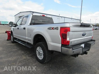 2019 Ford Super Duty F-250 XLT Crew Cab Medium Bed - miniatura 5