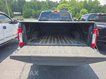 2019 Ford Super Duty F-250 XLT Crew Cab Medium Bed - miniatura 14