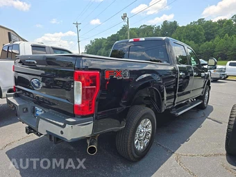 2019 Ford Super Duty F-250 XLT Crew Cab Medium Bed - miniatura 3