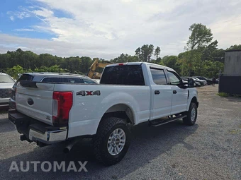 2019 Ford Super Duty F-250 XLT Crew Cab Medium Bed - miniatura 3