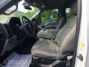 2019 Ford Super Duty F-250 XLT Crew Cab Medium Bed - miniatura 6