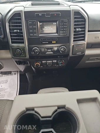 2019 Ford Super Duty F-250 XLT Crew Cab Medium Bed - miniatura 11