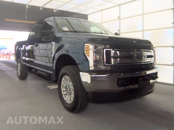 2019 Ford Super Duty F-250 XLT Crew Cab Medium Bed - miniatura 3