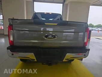 2019 Ford Super Duty F-250 XLT Crew Cab Medium Bed - miniatura 5