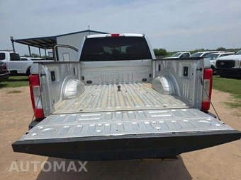 2019 Ford Super Duty F-250 XLT Crew Cab Medium Bed - miniatura 10