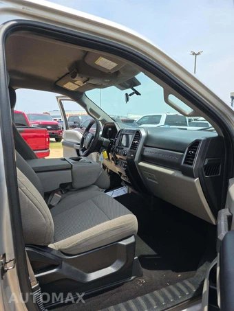 2019 Ford Super Duty F-250 XLT Crew Cab Medium Bed - miniatura 14
