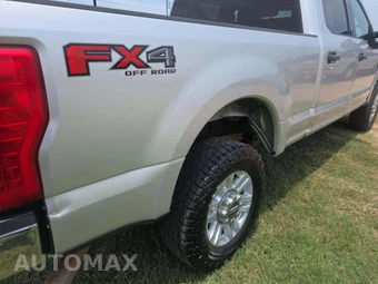 2019 Ford Super Duty F-250 XLT Crew Cab Medium Bed - miniatura 26