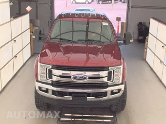 2019 Ford Super Duty F-250 XLT Crew Cab Medium Bed - miniatura 2
