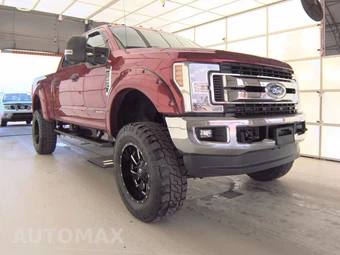 2019 Ford Super Duty F-250 XLT Crew Cab Medium Bed - miniatura 3