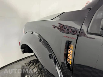 2019 Ford Super Duty F-250 XLT Crew Cab Medium Bed - miniatura 23