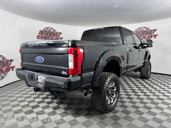 2019 Ford Super Duty F-250 XLT Crew Cab Medium Bed - miniatura 7