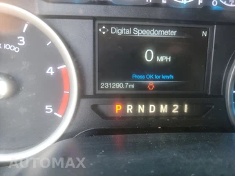 2019 Ford Super Duty F-250 XLT Crew Cab Medium Bed - miniatura 12