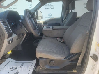 2019 Ford Super Duty F-250 XLT Crew Cab Medium Bed - miniatura 7
