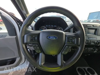 2019 Ford Super Duty F-250 XLT Crew Cab Medium Bed - miniatura 10