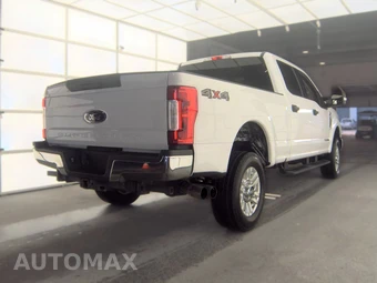 2019 Ford Super Duty F-250 XLT Crew Cab Medium Bed - miniatura 4