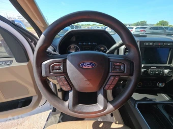 2019 Ford Super Duty F-250 XLT Crew Cab Medium Bed - miniatura 10
