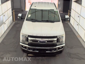 2019 Ford Super Duty F-250 XLT Crew Cab Medium Bed - miniatura 2