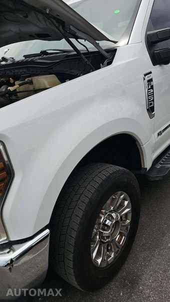2019 Ford Super Duty F-250 XLT Crew Cab Medium Bed - miniatura 23