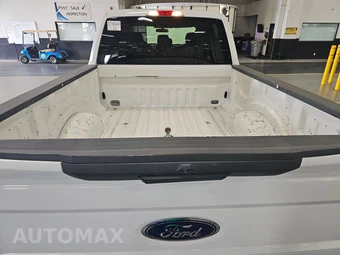 2019 Ford Super Duty F-250 XLT Crew Cab Medium Bed - miniatura 16