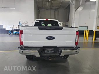 2019 Ford Super Duty F-250 XLT Crew Cab Medium Bed - miniatura 5