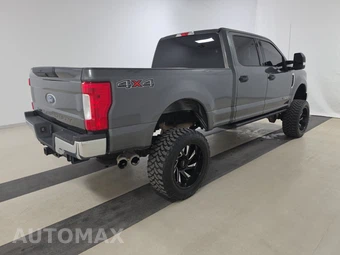 2019 Ford Super Duty F-250 XLT Crew Cab Medium Bed - miniatura 4
