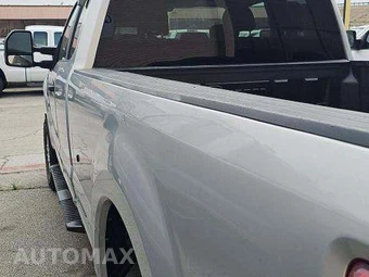 2019 Ford Super Duty F-250 XLT Extended Cab Long Bed w/Rear Doors - miniatura 23