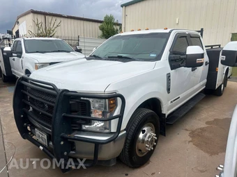2019 Ford Super Duty F-350 Cab Chassis XL Crew Cab DRW - miniatura 1