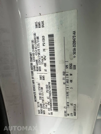 2019 Ford Super Duty F-350 Cab Chassis XL Crew Cab DRW - miniatura 17