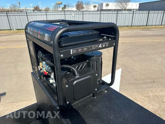 2019 Ford Super Duty F-350 Cab Chassis XL Crew Cab DRW - miniatura 17