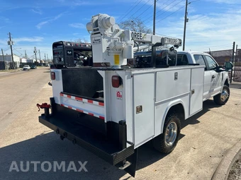 2019 Ford Super Duty F-350 Cab Chassis XL Crew Cab DRW - miniatura 19