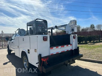 2019 Ford Super Duty F-350 Cab Chassis XL Crew Cab DRW - miniatura 20