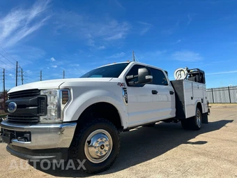 2019 Ford Super Duty F-350 Cab Chassis XL Crew Cab DRW - miniatura 5