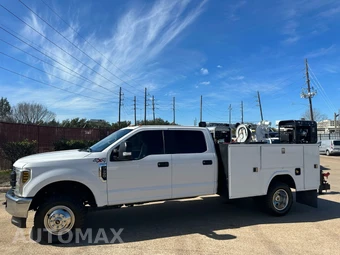 2019 Ford Super Duty F-350 Cab Chassis XL Crew Cab DRW - miniatura 52