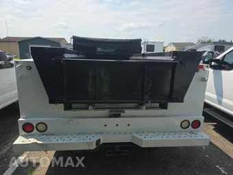 2019 Ford Super Duty F-350 Cab Chassis XL Crew Cab DRW - miniatura 5