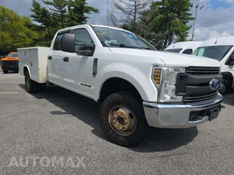 2019 Ford Super Duty F-350 Cab Chassis XL Crew Cab DRW - miniatura 4