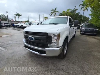 2019 Ford Super Duty F-350 Cab Chassis XL Extended Cab w/Rear Doors