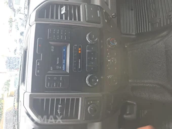 2019 Ford Super Duty F-350 Cab Chassis XL Extended Cab w/Rear Doors - miniatura 35