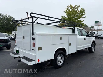 2019 Ford Super Duty F-350 Cab Chassis XL Extended Cab w/Rear Doors - miniatura 15