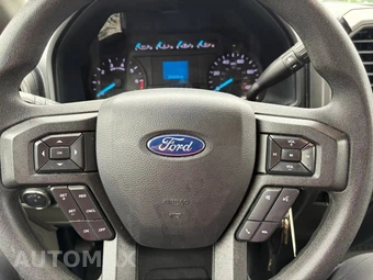 2019 Ford Super Duty F-350 Cab Chassis XL Extended Cab w/Rear Doors - miniatura 4