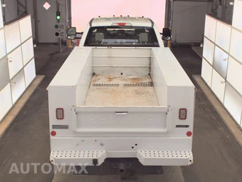2019 Ford Super Duty F-350 Cab Chassis XL Extended Cab w/Rear Doors - miniatura 5